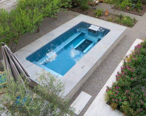 Piscină customizabilă Endless Pools Performance cu sistem de înot contracurent