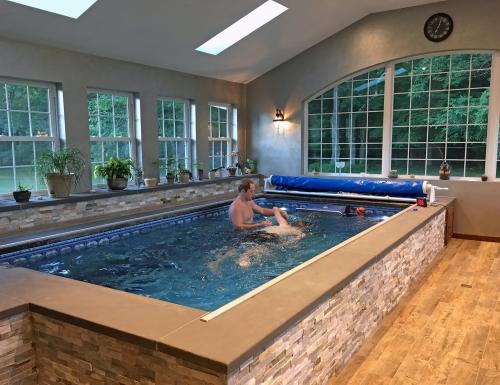 Endless-Pools-amenajare-inside-35