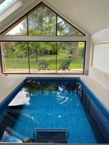 Endless-Pools-amenajare-inside-52