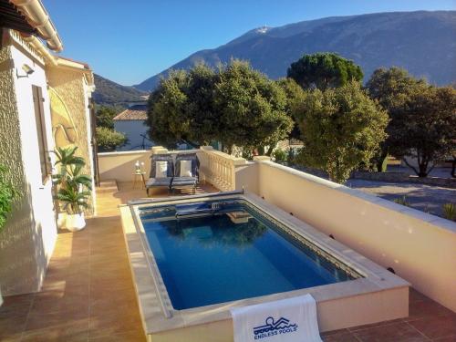 Endless-Pools-amenajare-outside-18