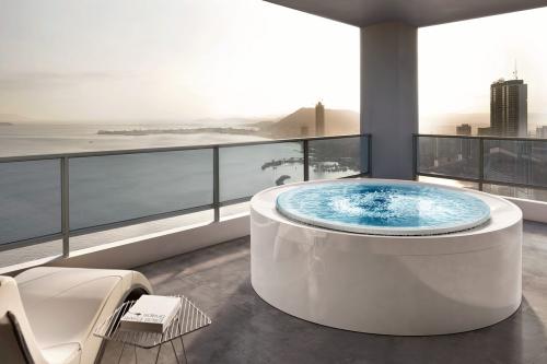 Fushion-Spa-200-x-67-cm